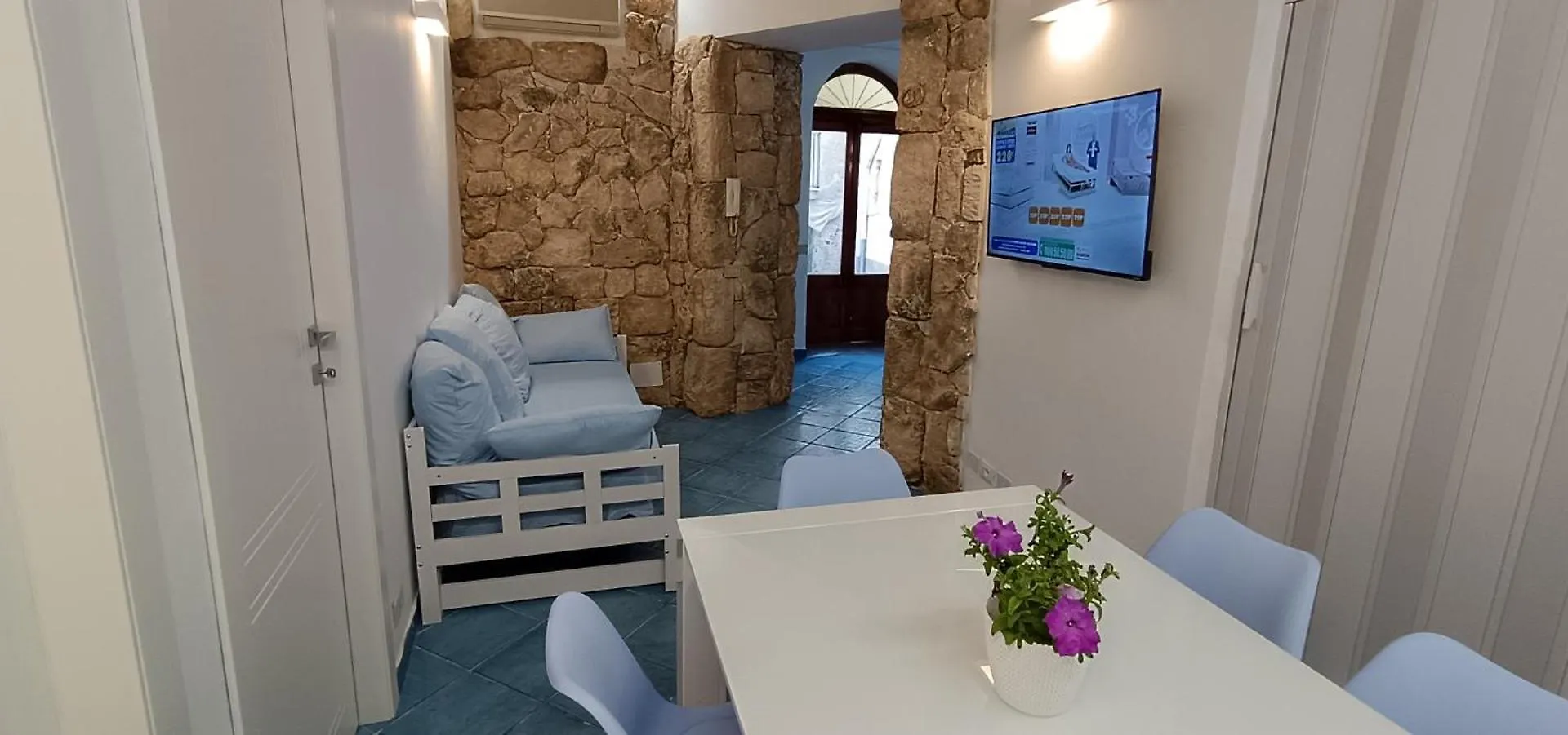 Apartment Charme Cefalu