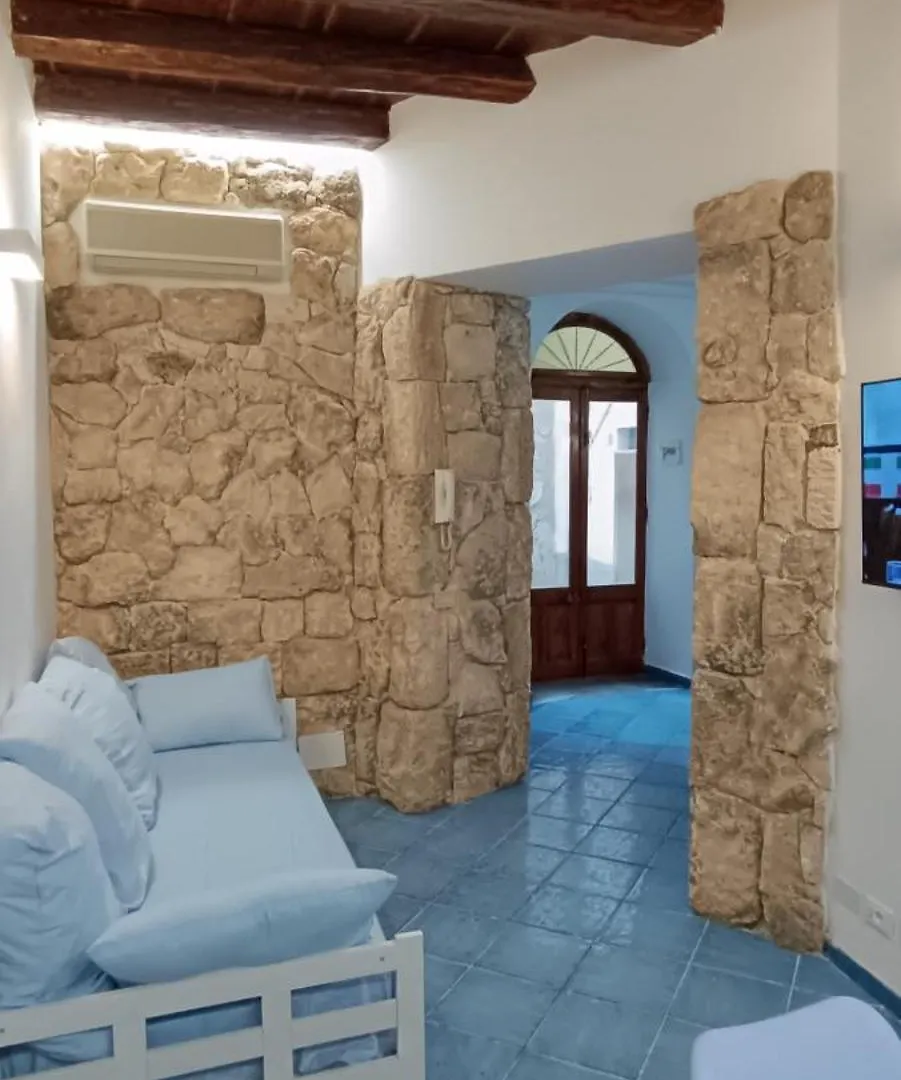 Apartment Charme Cefalu